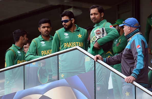 Former cricketers slam Pakistan's horrendous display against India