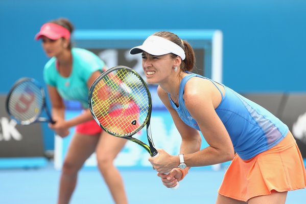 WTA finals | SanTina fail to defend title; Kerber sets up Cibulkova match-off
